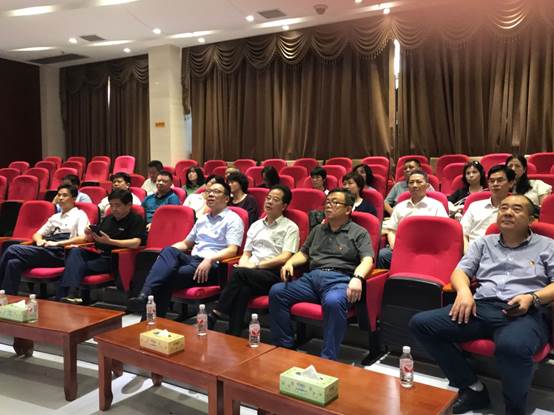 说明: C:\Users\YXF\Desktop\QQ图片20190621141156.jpg